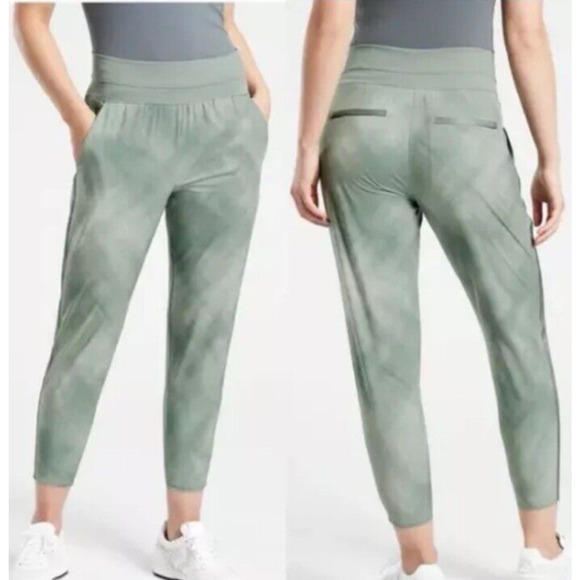 ATHLETA Crop Pants Womens 14 Nolita Slim Tapered Printed Minimalistic Grey Green - Picture 2 of 16